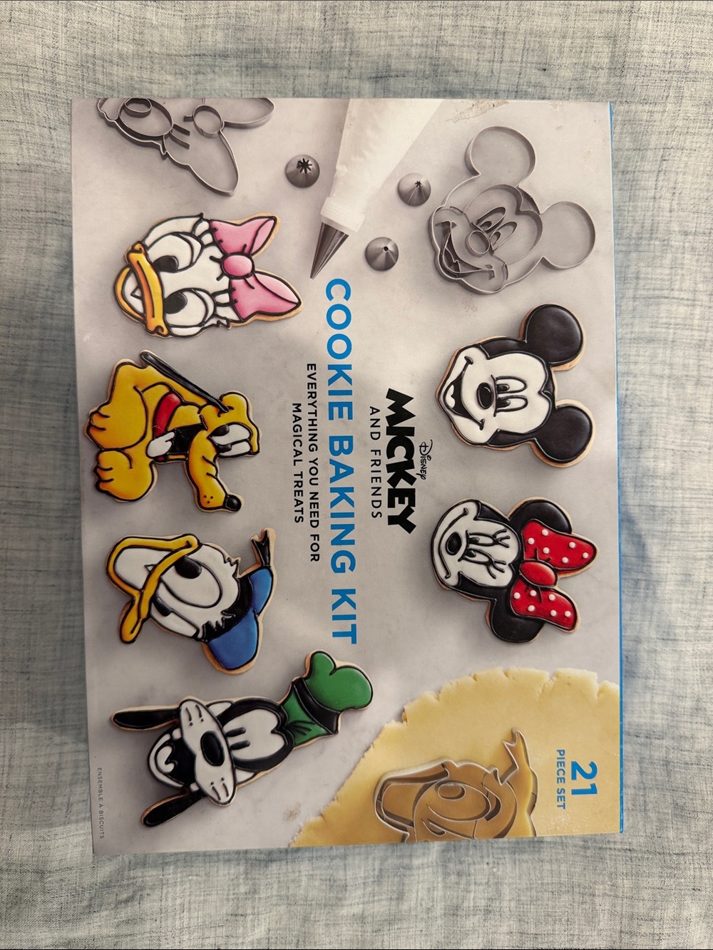 Disney Mickey and Friends Cookie Baking Kit - Multicolor